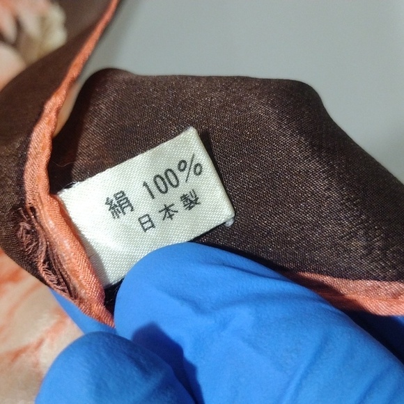 Women's 100% Silk Flower Design Brown Colorful Scarf 30x30 inches - Light - Picture 6 of 8